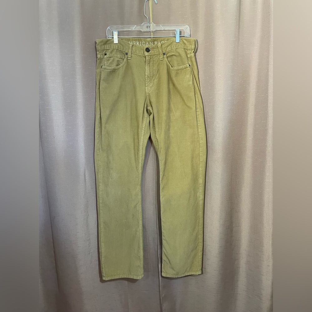 American Eagle Men's 32 x 34 Corduroy Pants in Khaki GUC